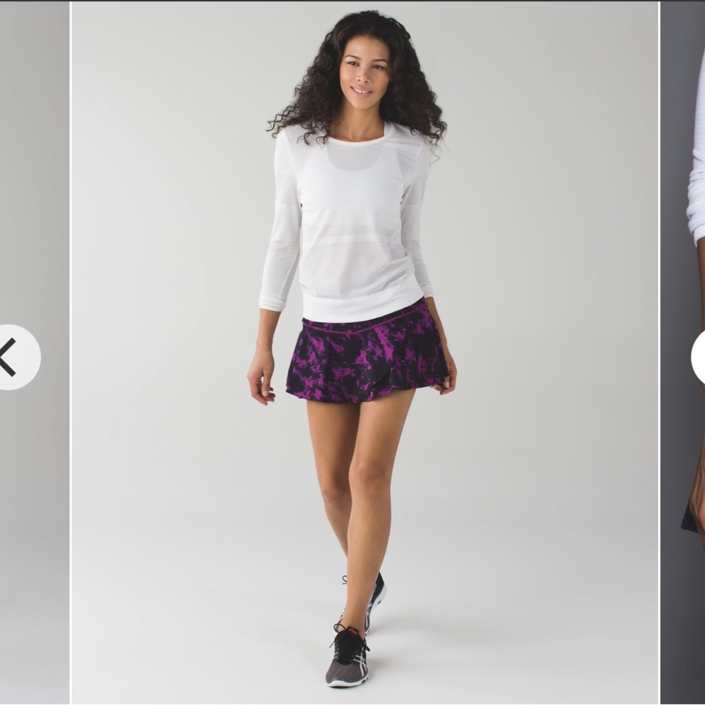 Lululemon “hit your stride” tennis skirt w shorts
